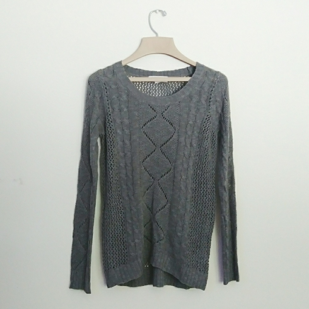Pink Rose | Knitted Grey Sweater